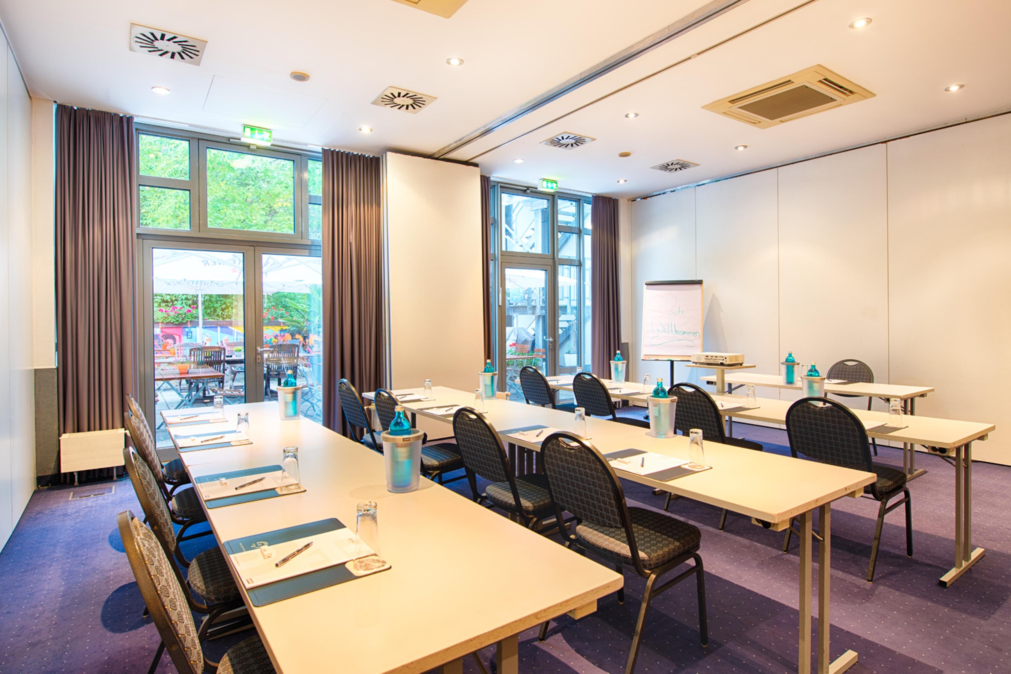 Achat Hotel Stuttgart Airport Messe Exteriör bild