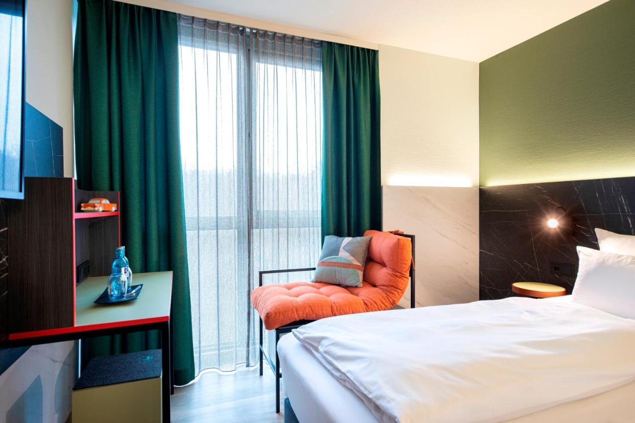 Achat Hotel Stuttgart Airport Messe Exteriör bild