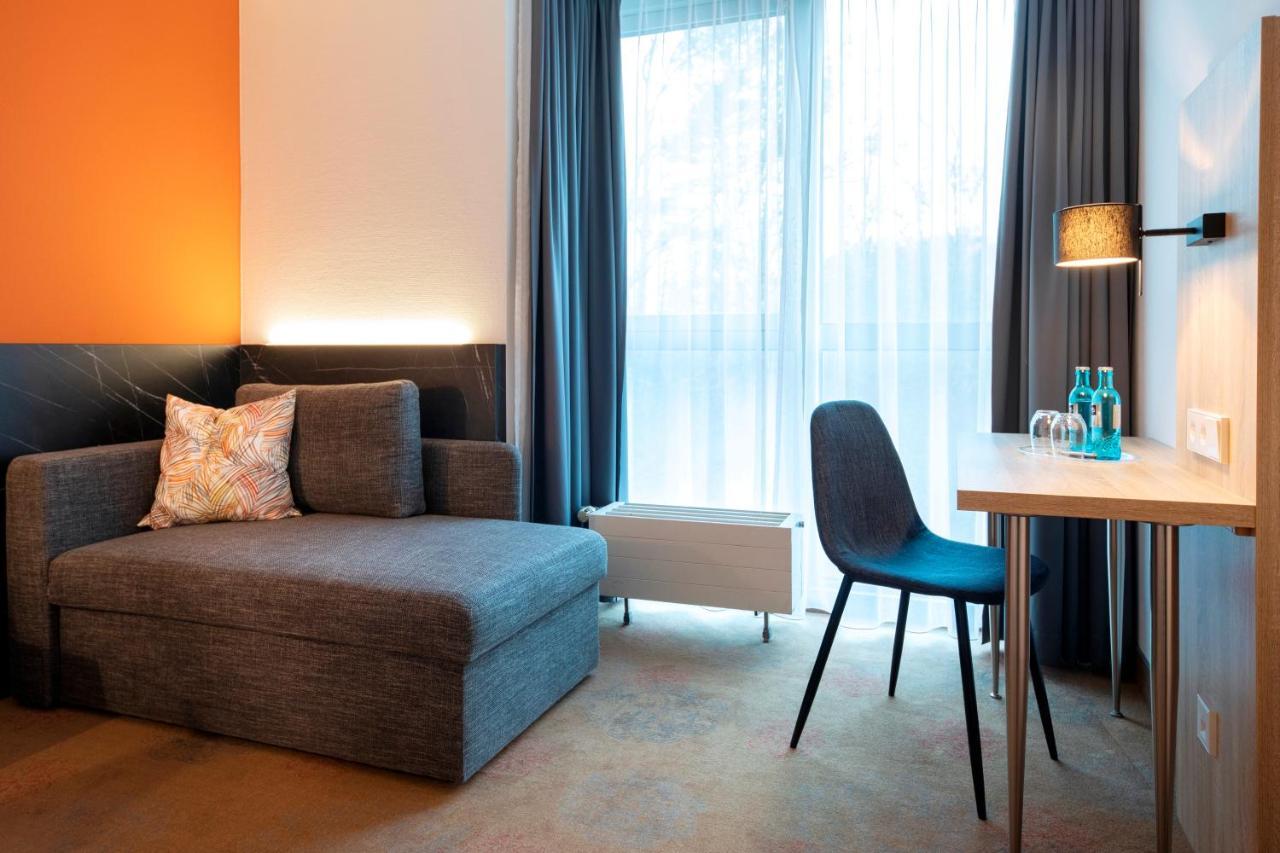 Achat Hotel Stuttgart Airport Messe Exteriör bild