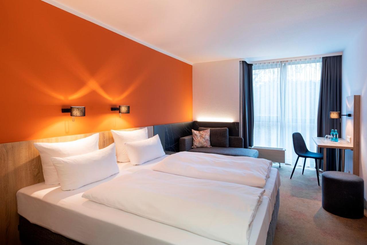Achat Hotel Stuttgart Airport Messe Exteriör bild