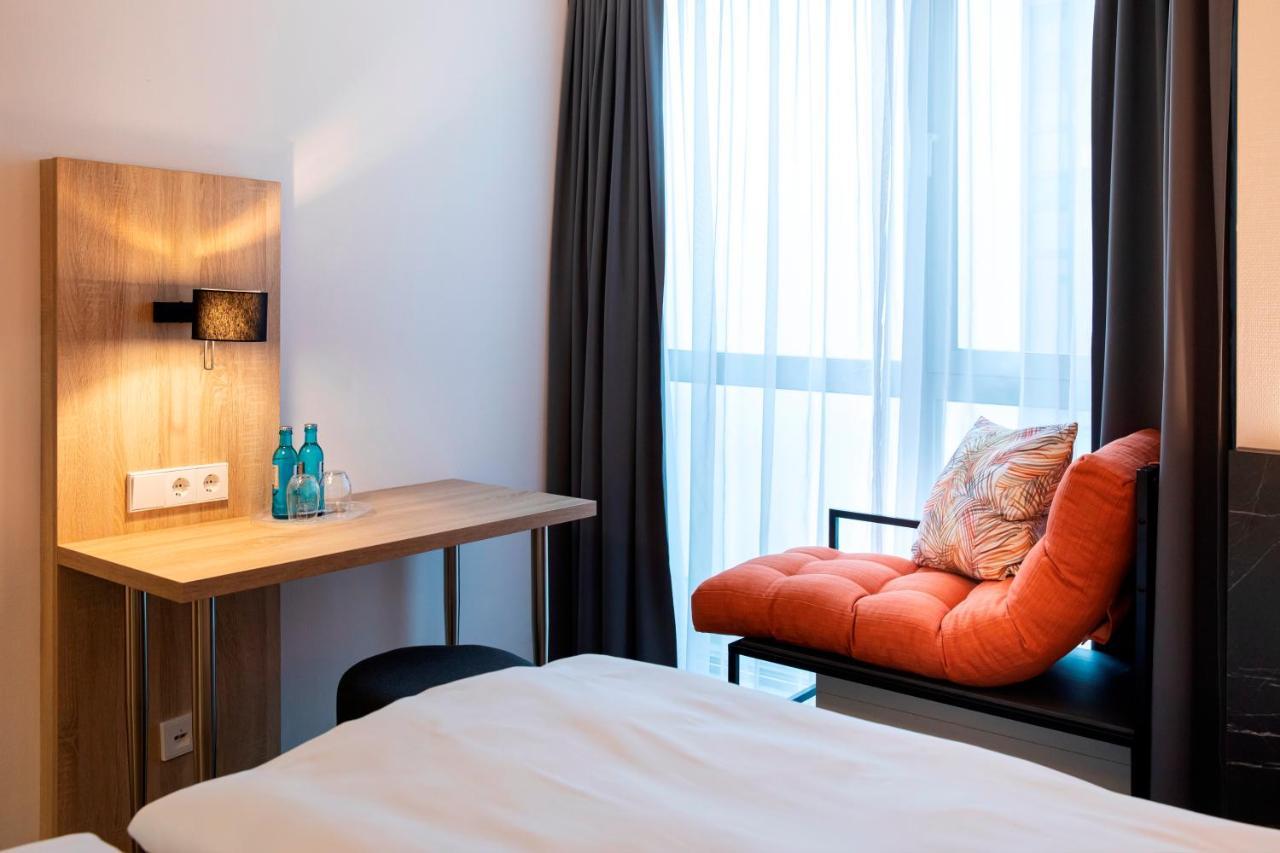 Achat Hotel Stuttgart Airport Messe Exteriör bild